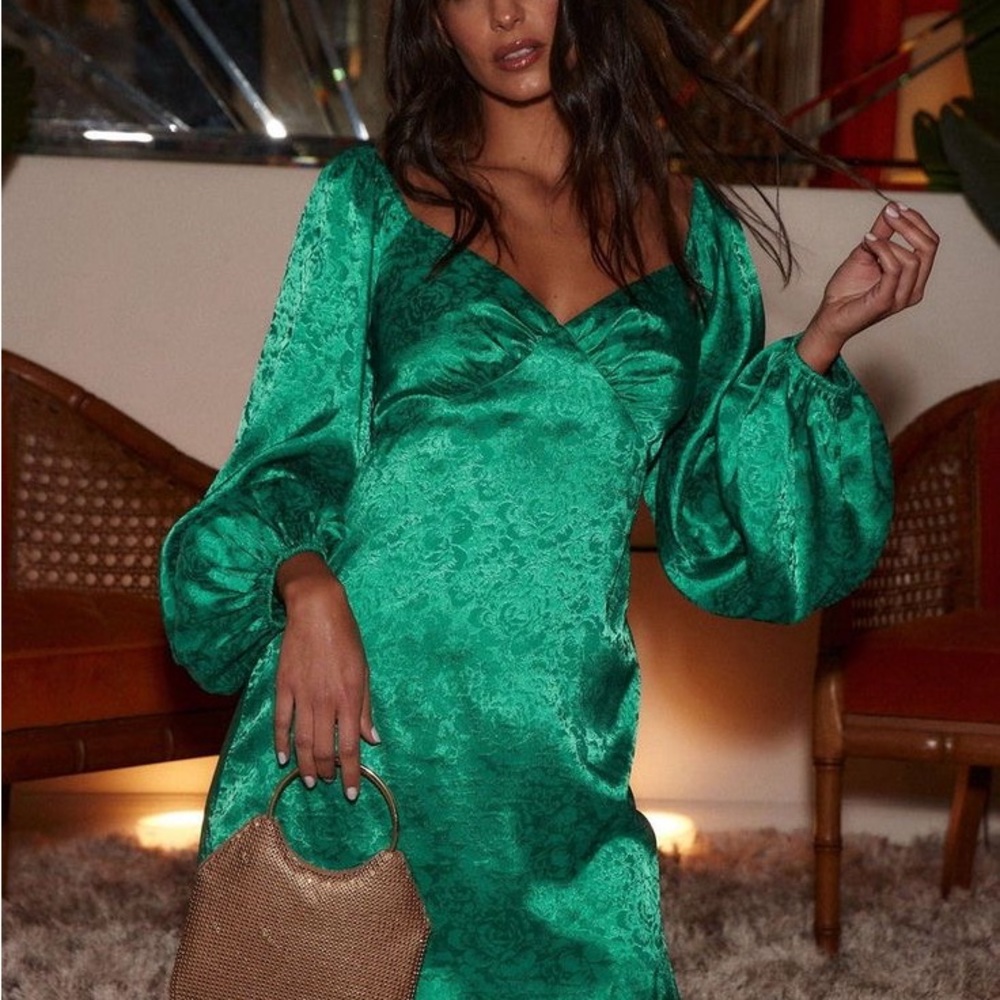 12th Tribe Green Mini Dress - Picture 2 of 3